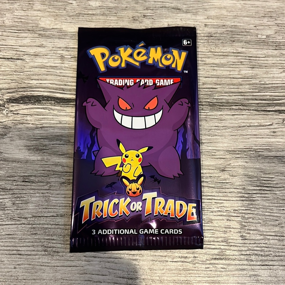 Pokemon Exclusive Trick Or Trade Booster Packs!